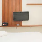 Nice And Elegant Studio At Riverview Jababeka Apartment By Travelio