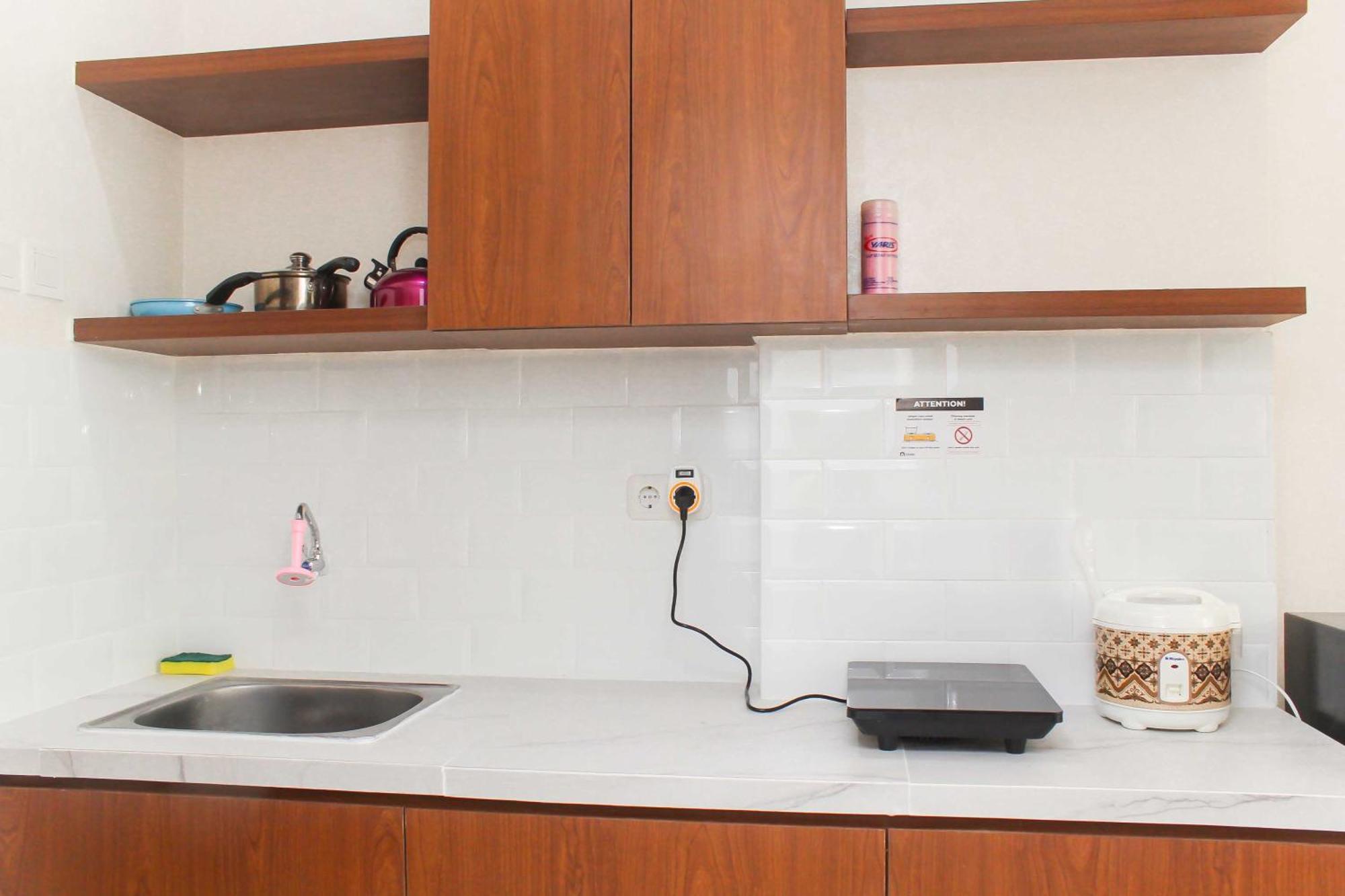 And Elegant At Riverview Jababeka By Travelio * Bekasi